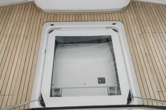 Thumbnail von Viking 48 Convertible auf Lager 2025 Viking 58C 58-552