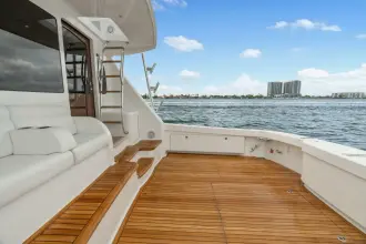 Thumbnail von Viking 48 Convertible auf Lager 2025 Viking 58C 58-552
