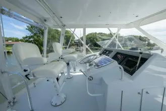 Thumbnail von Hatteras 50 Convertible FORTITUDE