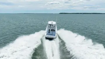 Thumbnail von Hatteras 50 Convertible FORTITUDE