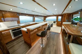 Thumbnail von Viking 82 Convertible 2026 Viking 82C