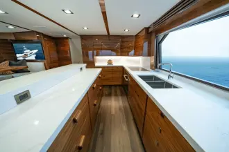Thumbnail von Viking 82 Convertible 2026 Viking 82C