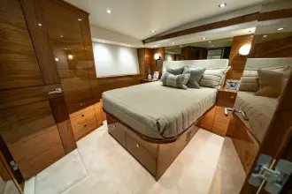 Thumbnail von Viking 82 Convertible 2026 Viking 82C