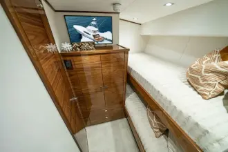 Thumbnail von Viking 82 Convertible 2026 Viking 82C