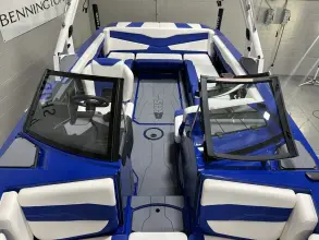 Thumbnail von Axis Wake Research T235