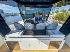 Thumbnail von De Antonio Yachts D42