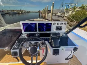 Thumbnail von De Antonio Yachts D42