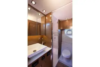 Thumbnail von Cruisers Yachts 42 Cantius