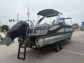 Thumbnail von Harris Grand Mariner 250