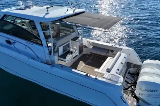 Thumbnail von Boston Whaler 345 Conquest Whaler 345 Conquest - Voll ausgestattet
