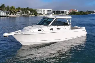 Thumbnail von Boston Whaler 345 Conquest Whaler 345 Conquest - Voll ausgestattet