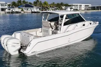 Thumbnail von Boston Whaler 345 Conquest Whaler 345 Conquest - Voll ausgestattet