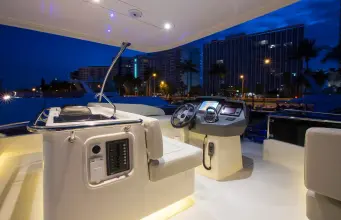Thumbnail von Aquila 44 Yacht