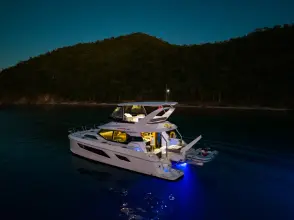 Thumbnail von Aquila 44 Yacht
