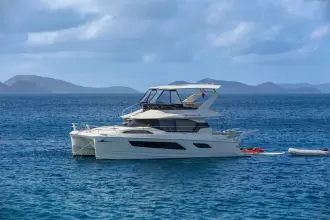 Thumbnail von Aquila 44 Yacht