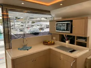 Thumbnail von Aquila 44 Yacht