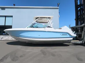 Thumbnail von Boston Whaler 240 Vantage
