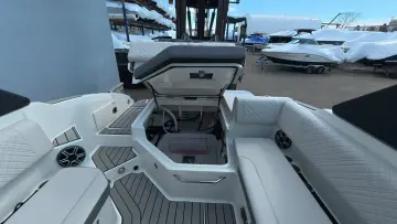 Thumbnail von Sea Ray SDX 270 Außenborder