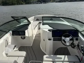 Thumbnail von Sea Ray SDX 270 Surf