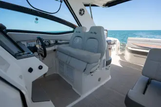Thumbnail von Sea Ray 320 DA OB
