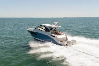 Thumbnail von Sea Ray 320 DA OB