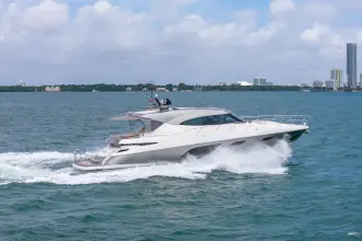 Thumbnail von Riviera 6000 Sport Yacht