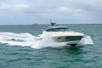 Thumbnail von Riviera 6000 Sport Yacht