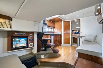 Thumbnail von Sea Ray Sundancer 38