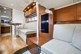 Thumbnail von Sea Ray Sundancer 38