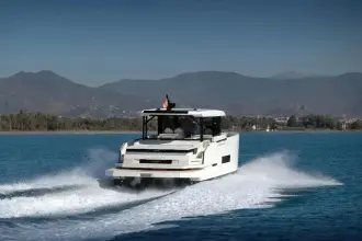 Thumbnail von De Antonio Yachts D50