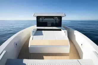 Thumbnail von De Antonio Yachts D50