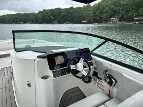 Thumbnail von Sea Ray SDX 270
