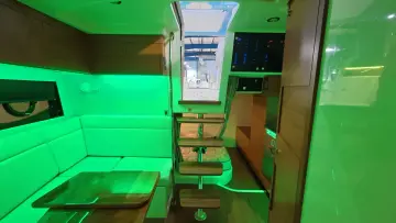 Thumbnail von Boston Whaler 405 Conquest