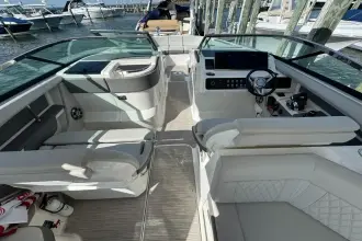 Thumbnail von Sea Ray SLX 310
