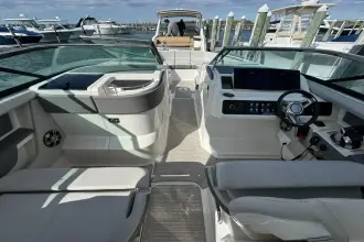 Thumbnail von Sea Ray SLX 310