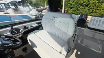 Thumbnail von Sea Ray 370 Sundancer Außenborder