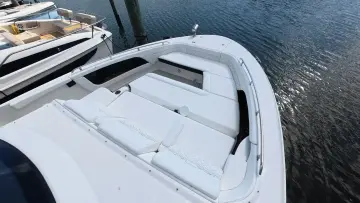 Thumbnail von Sea Ray 370 Sundancer Außenborder