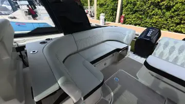 Thumbnail von Sea Ray 370 Sundancer Außenborder