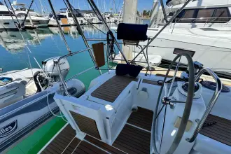 Thumbnail von Beneteau Oceanis 49