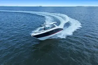 Thumbnail von Sea Ray SLX 350 OB