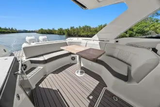 Thumbnail von Sea Ray SLX 350 OB