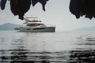 Thumbnail von Aquila 44 Yacht