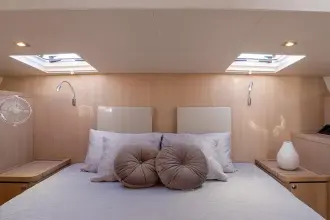 Thumbnail von Aquila 44 Yacht