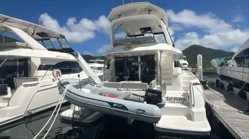 Thumbnail von Aquila 44 Yacht