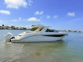 Thumbnail von Sea Ray SLX 400 Außenborder