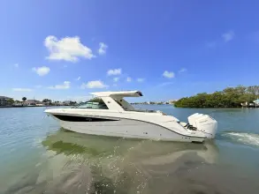 Thumbnail von Sea Ray SLX 400 Außenborder