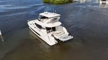 Thumbnail von Aquila 44 Yacht