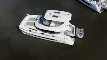 Thumbnail von Aquila 44 Yacht