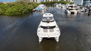 Thumbnail von Aquila 44 Yacht