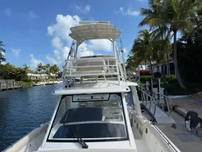 Thumbnail von Boston Whaler 420 Outrage